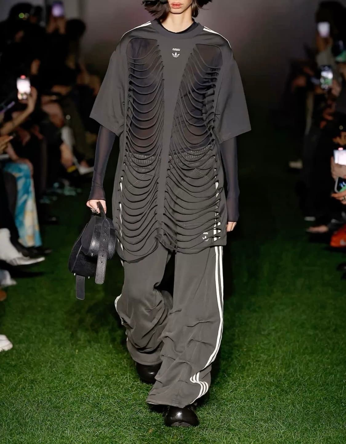 adidas & avavav 콜라보 팬츠 s 상품이미지4