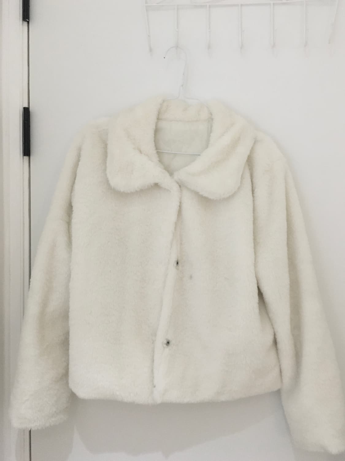 화이트 퍼 자켓 상품이미지1