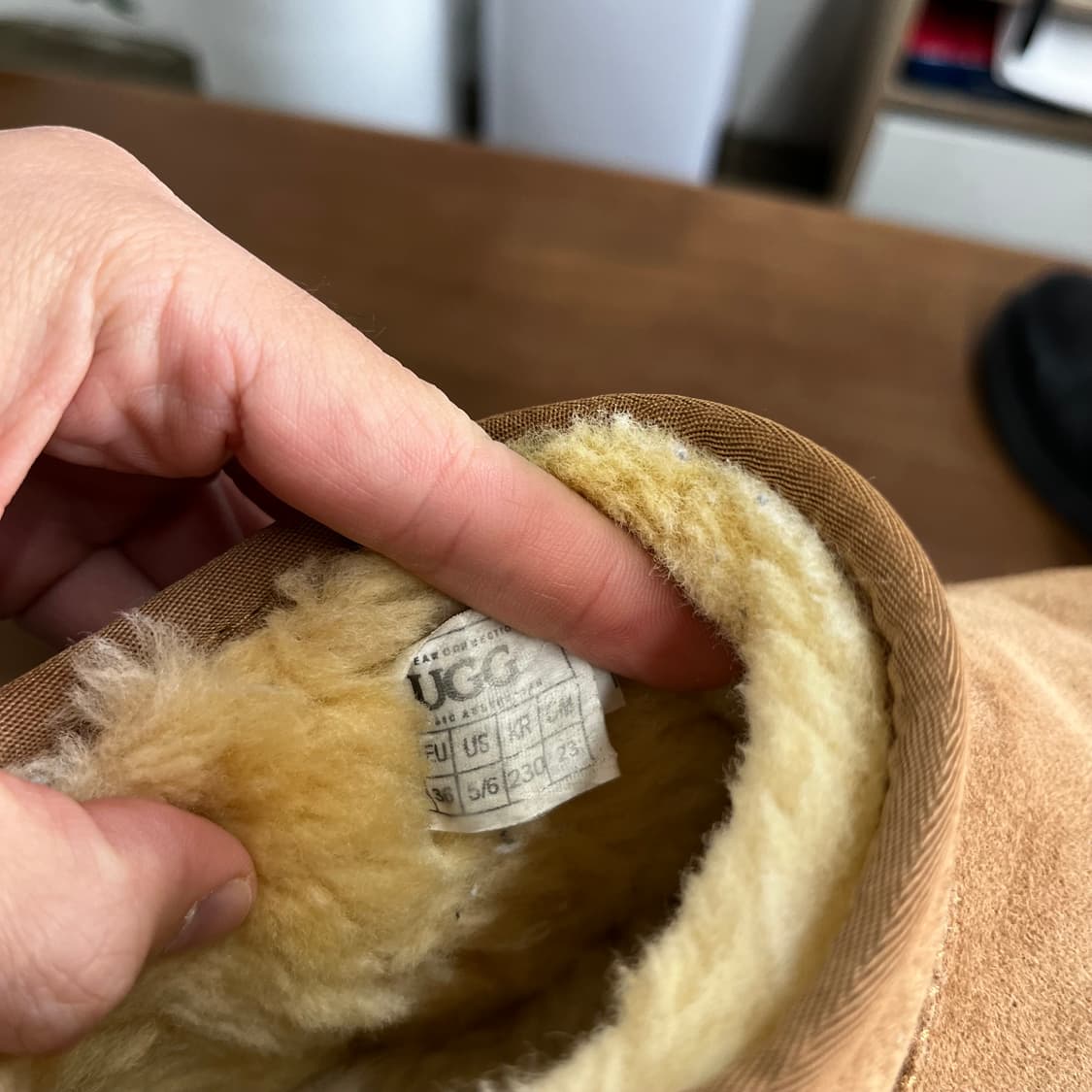 어그 클래식 울트라미니 플랫폼 36 상품이미지4