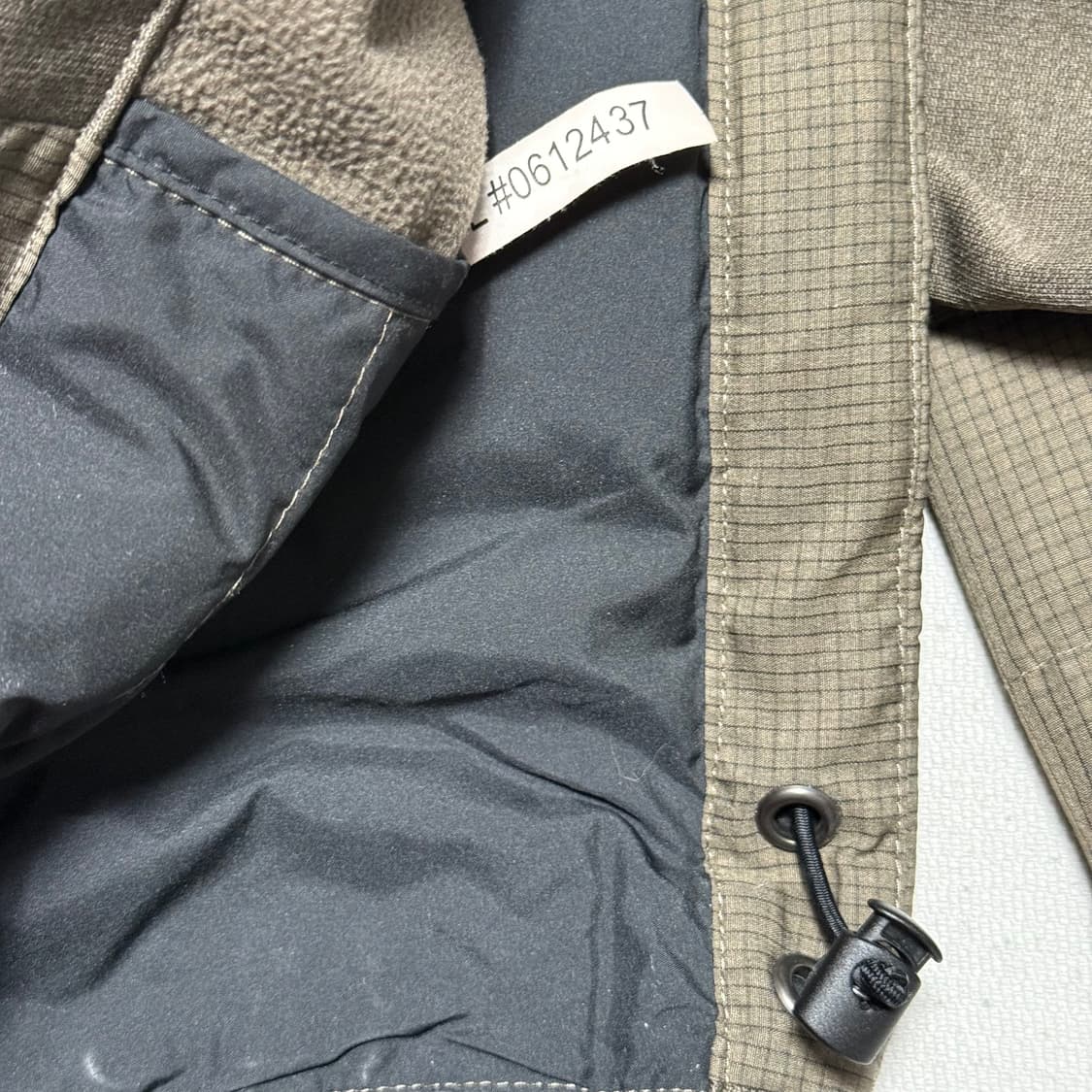 The North Face 구스다운 라이트 브라운 경량 아노락 패딩 상품이미지5