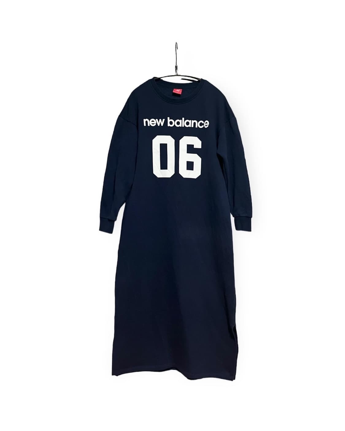 뉴발란스 기모 여성 맨투맨 원피스 상품이미지2