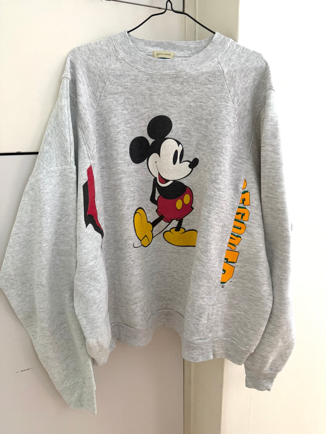 XL) YSTRDYS TMRRW 예스터데이 투모로우 빈티지 미키 맨투맨 상품이미지1