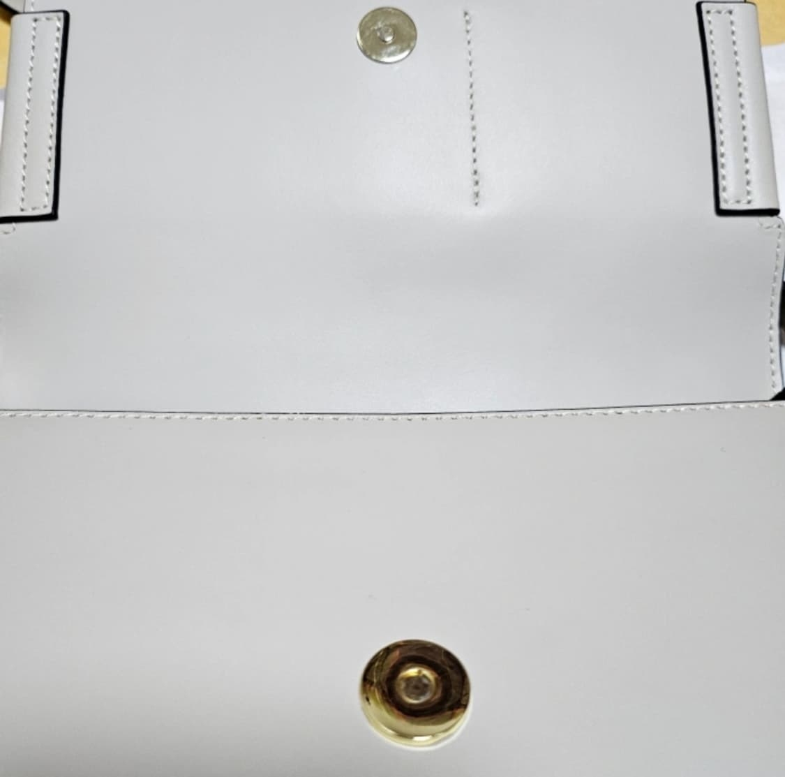 (새상품) 빈가디세이 아테 버클백 미니 초크화이트 상품이미지8