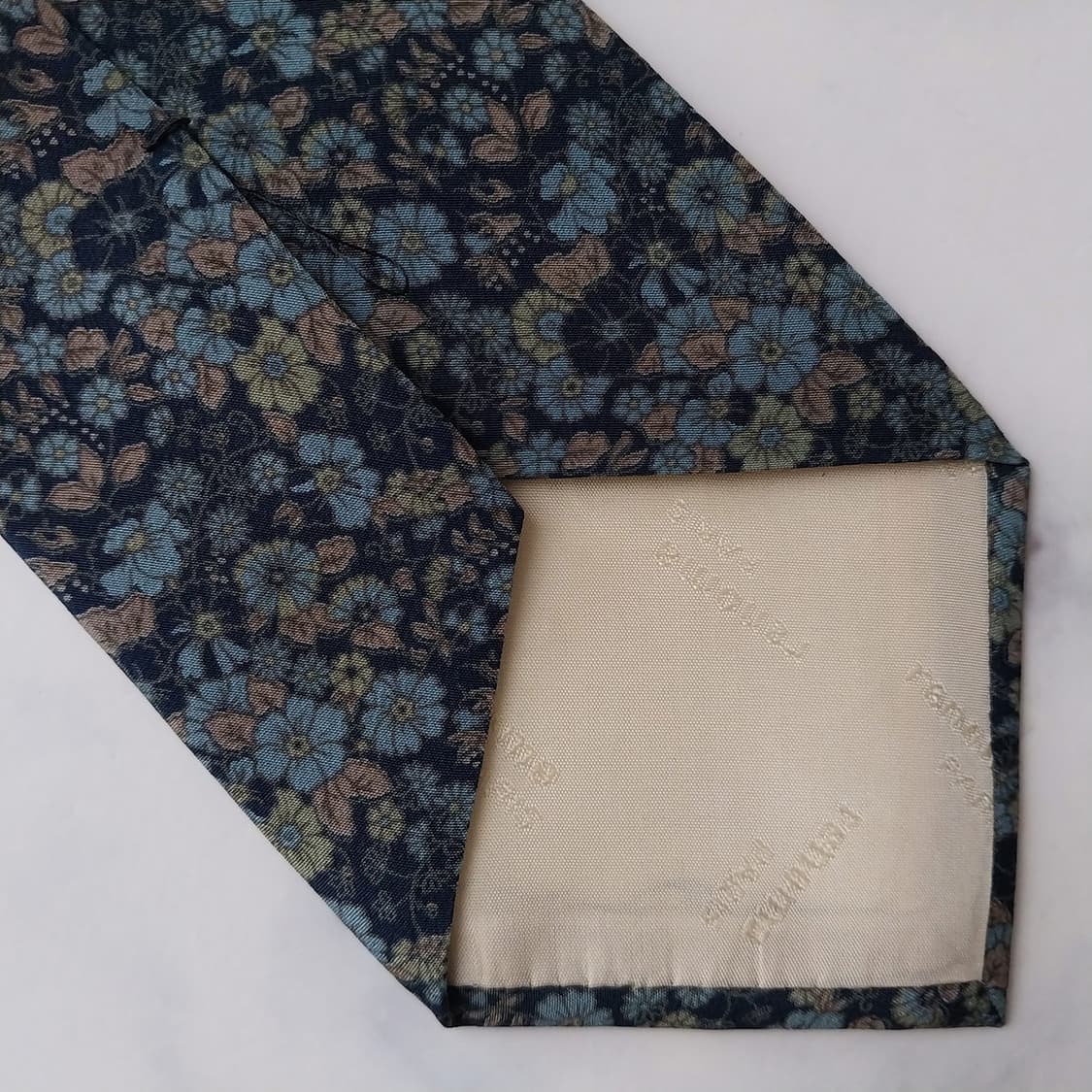 레노마 실크 네이비 플라워 패턴 넥타이 8.7cm A+등급 K1621 상품이미지10