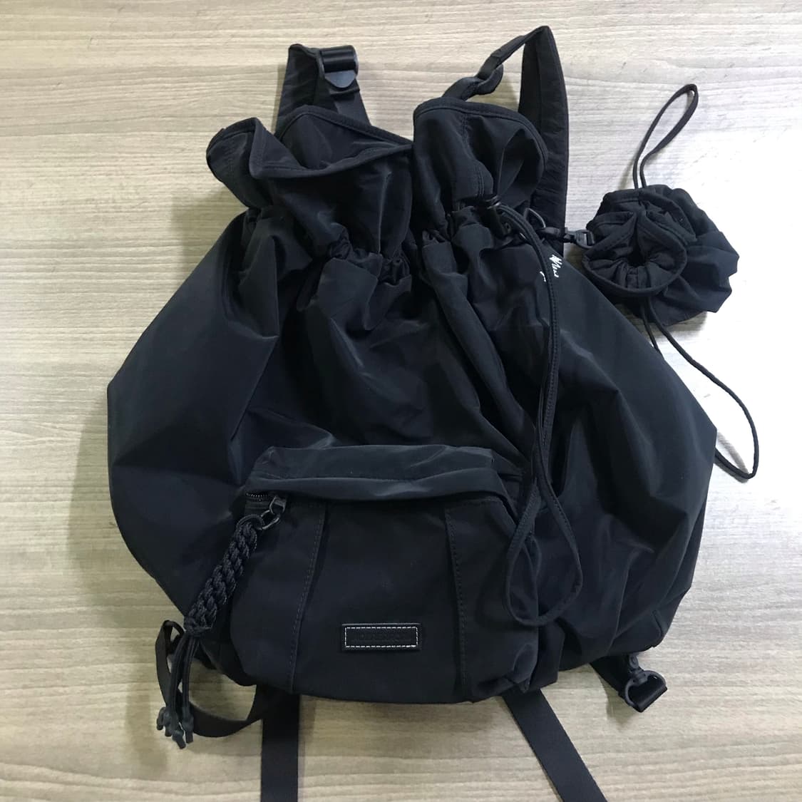 아더에러 peam 백팩 상품이미지1