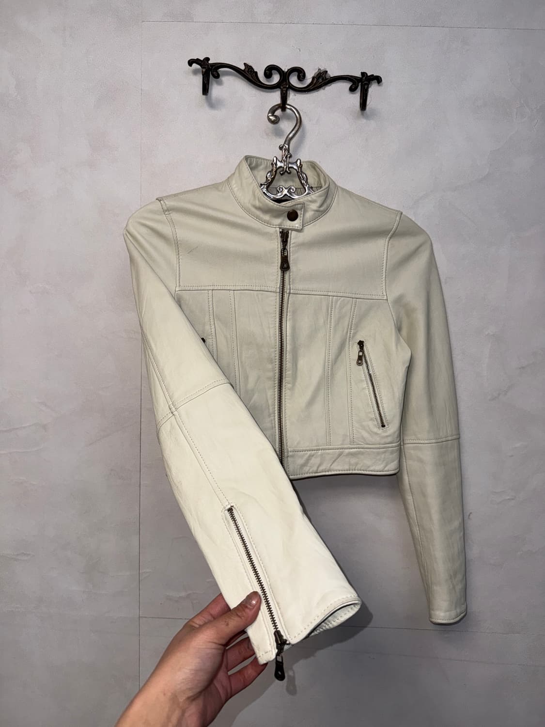 Ivory lamb skin crop jacket  상품이미지4