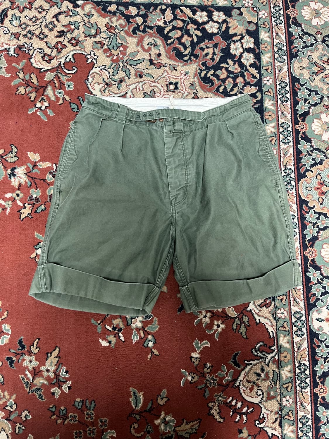 이스트로그 구르카 쇼츠 상품이미지1