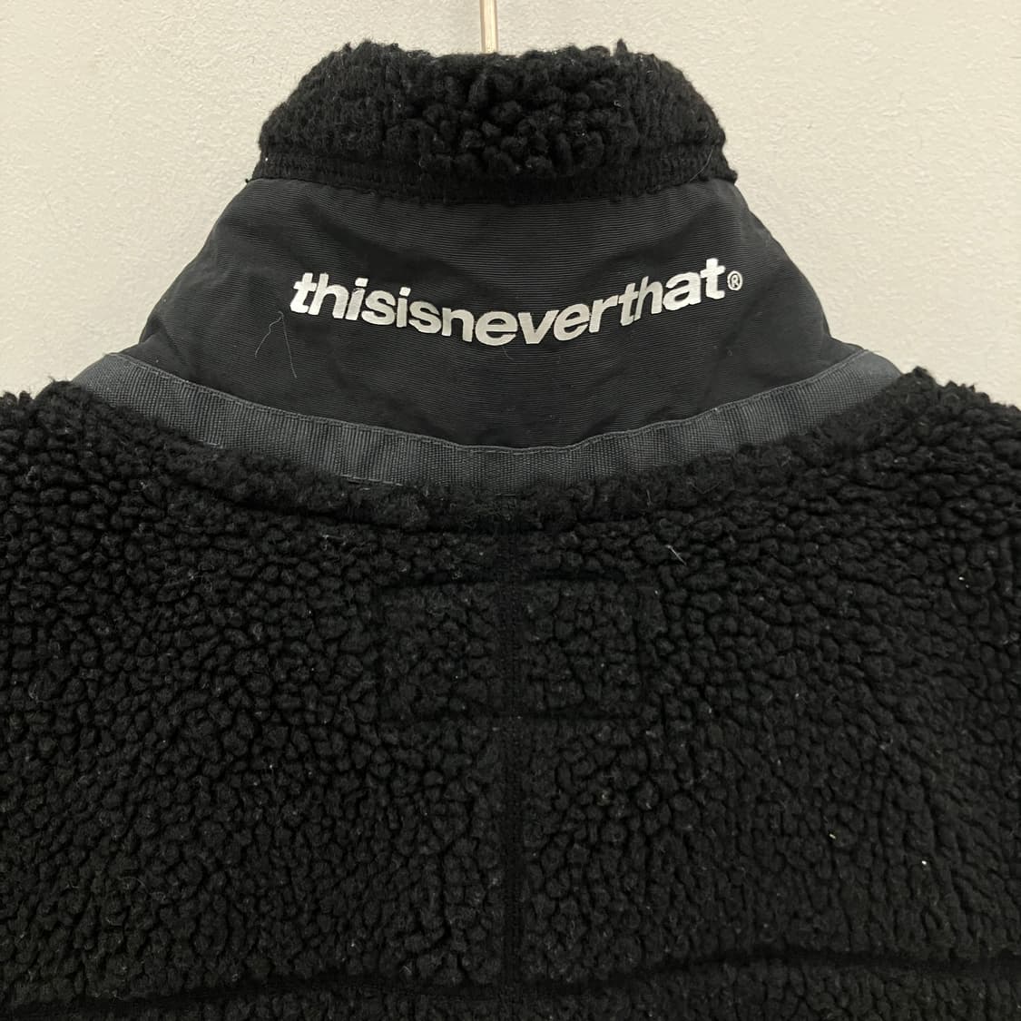 디스이즈네버댓 블랙 플리스 자켓 L 상품이미지6