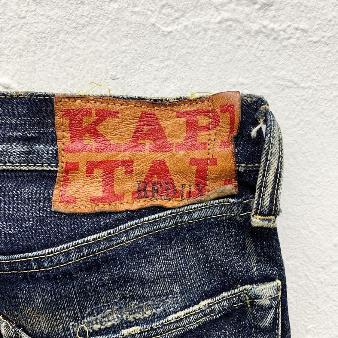 캐피탈 진청 디스트레스 워시드 데님팬츠  상품이미지6