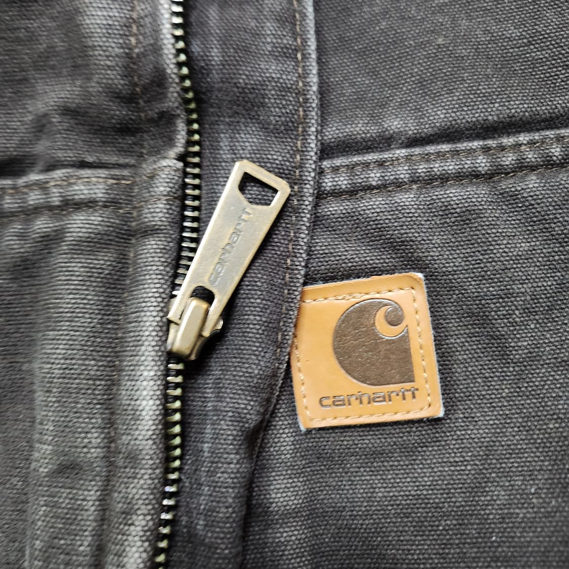 칼하트 셰르파 넥 조끼베스트 V33 DKB다크브라운 (M) 상품이미지4