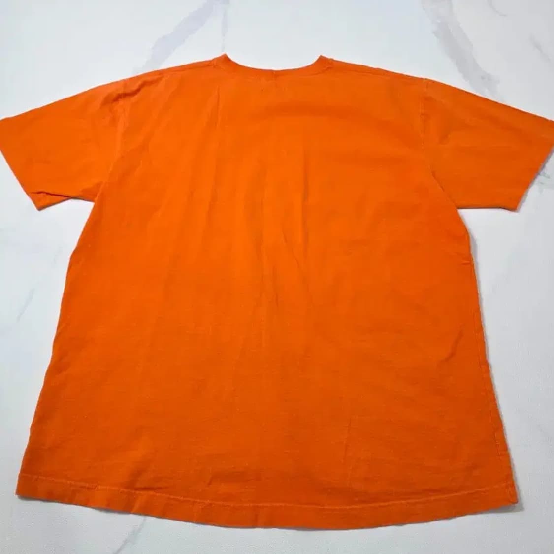 칼하트 K87 포켓 반팔 티셔츠 100 오버핏 상품이미지1