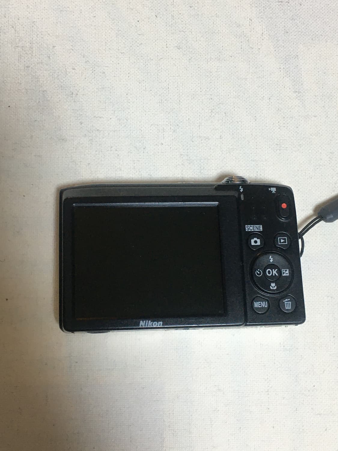 니콘 Coolpix A100 / 또렷하고 맑은 색감의 감성 디카 상품이미지4