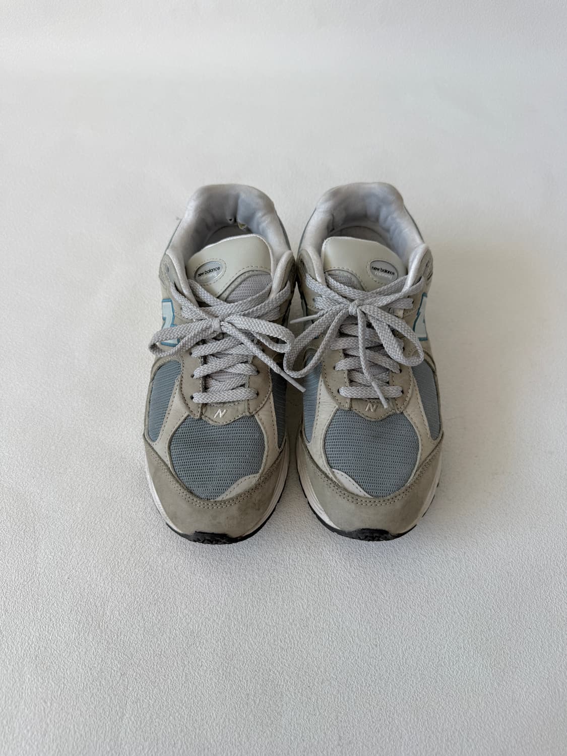 [260]뉴발란스(new balance) 2002R(뒷꿈치 사용감 확인) 상품이미지2