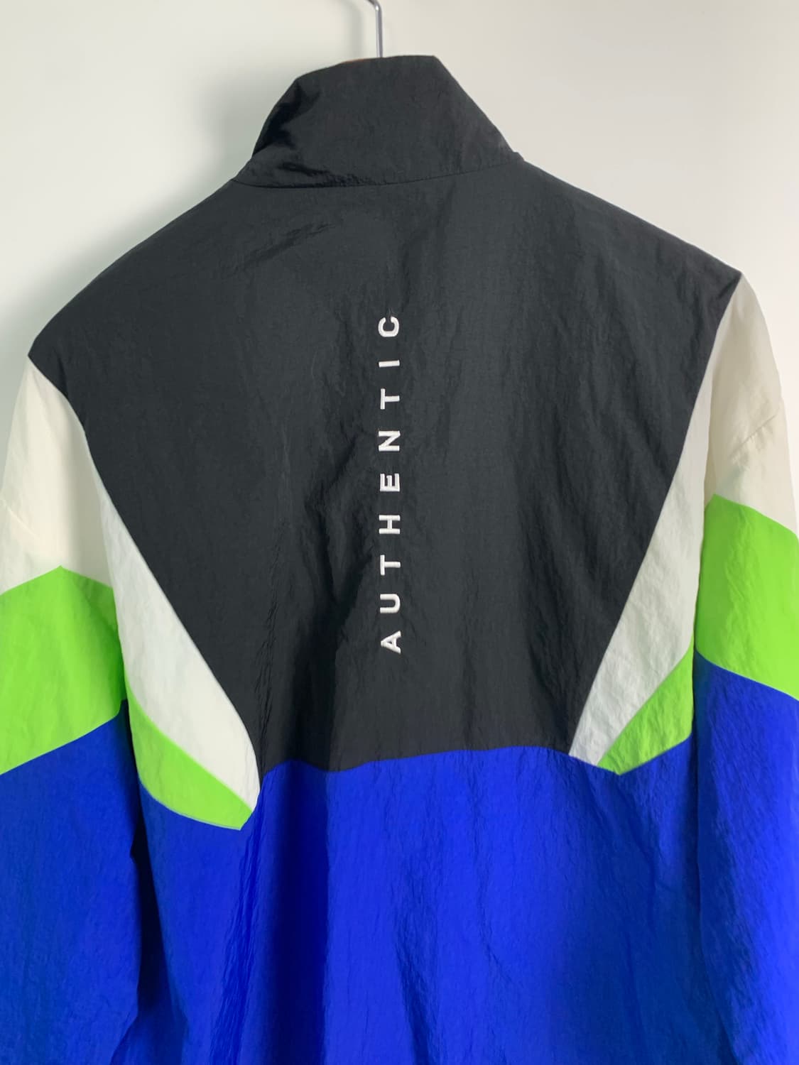 푸마 자수로고 올드스쿨 배색 바람막이 자켓 상품이미지6