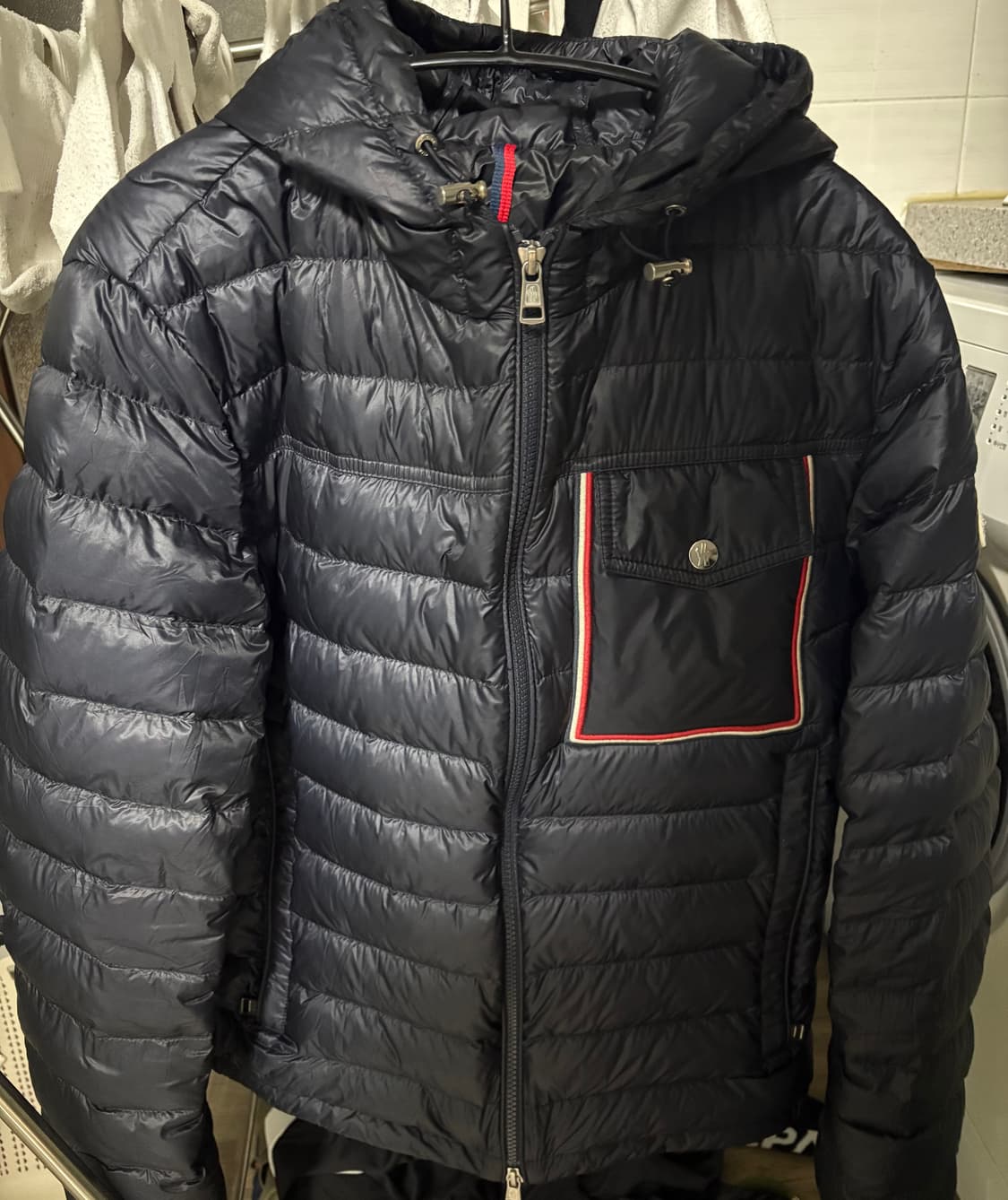 몽클레어 리호우 경량패딩 2사이즈 상품이미지3