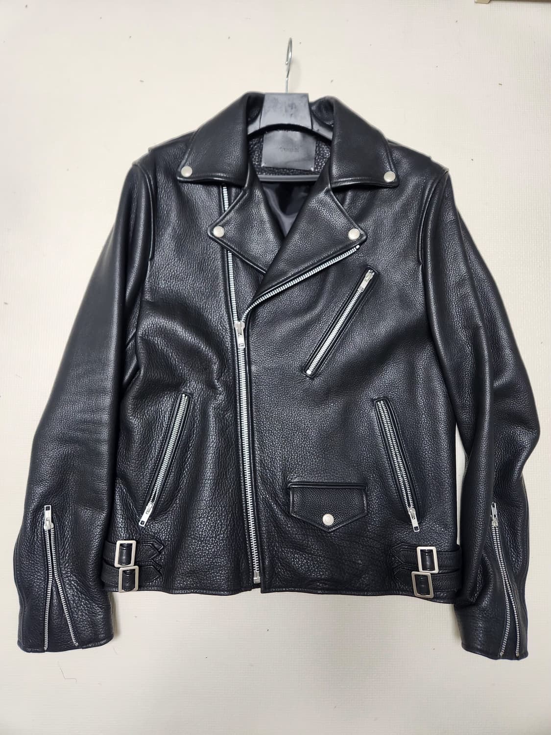 비바스튜디오 레더 자켓 상품이미지1