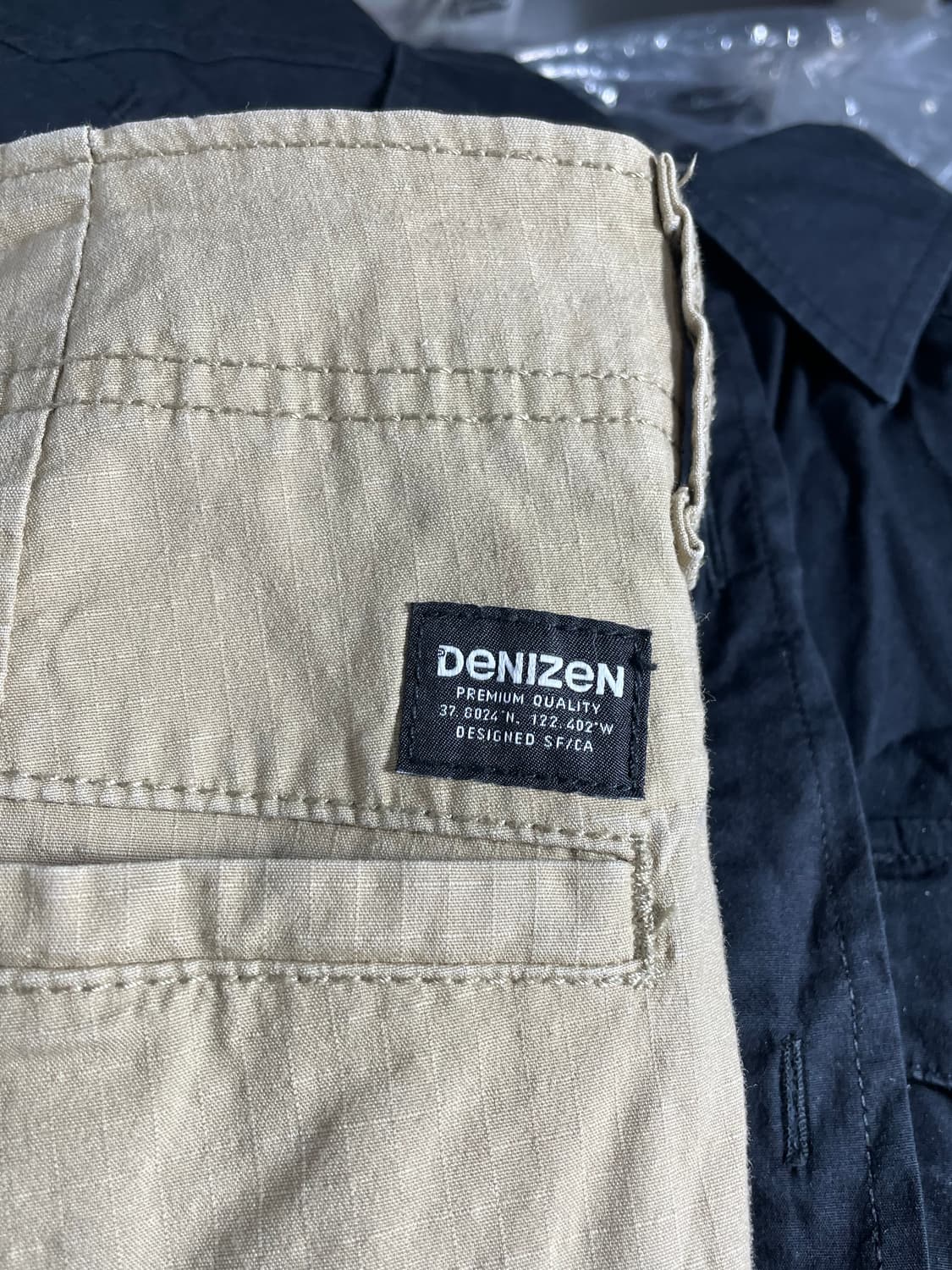 DENIZEN from Levi's 데니젠 카고 반바지 상품이미지2