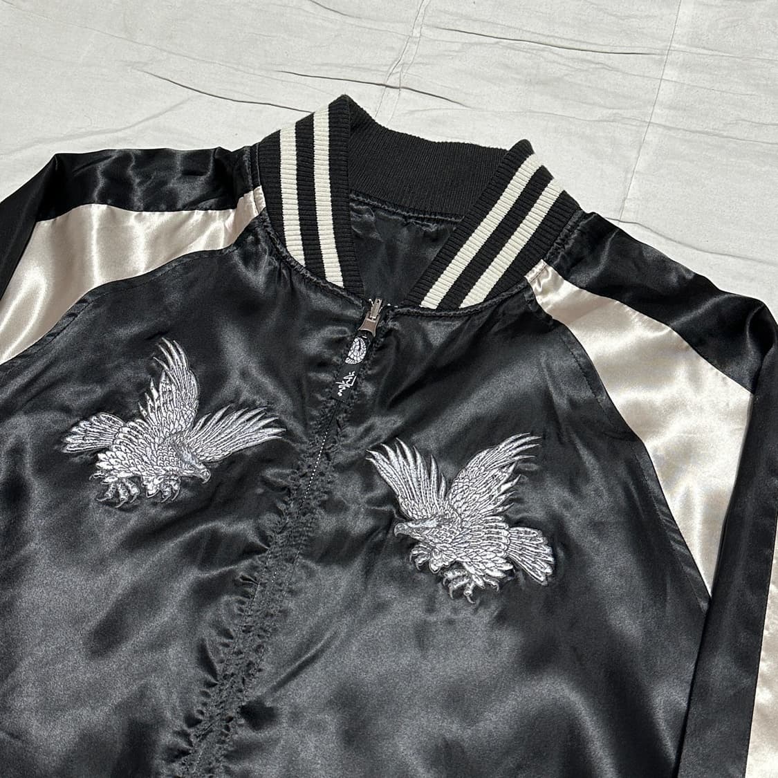 XXXL studio hiro 리버시블 사틴 독수리 용 상품이미지1