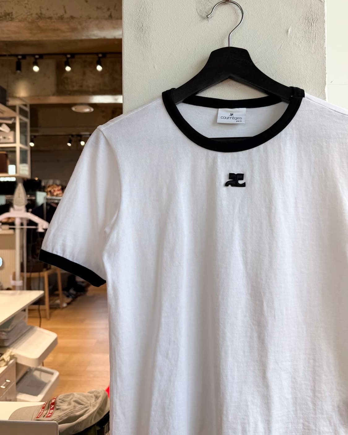 쿠레쥬 시그니처 콘트라스트 링거 하프티  상품이미지4