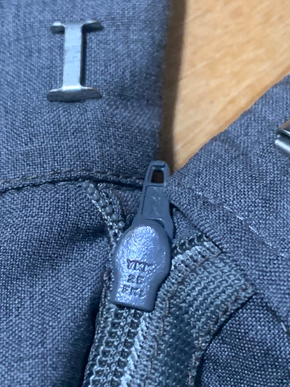 브루넬로 쿠치넬리 by GUNEX 투턱 팬츠(울/실크)ITA-40 사이즈 상품이미지5