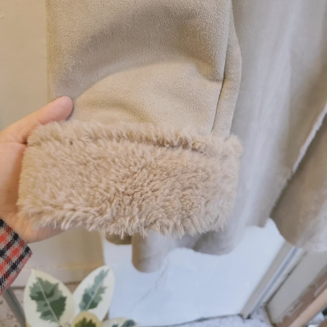 Earth music 크림베이지 무스탕 코트 여성 M 상품이미지5