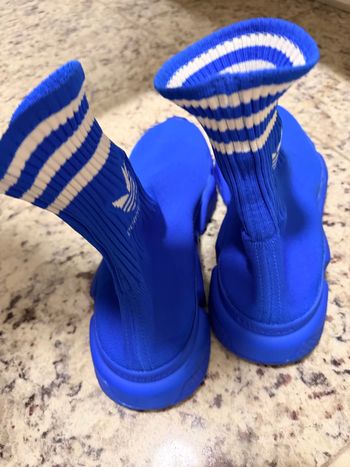 아디다스 X 발렌시아가 스피드 러너 42 상품이미지8