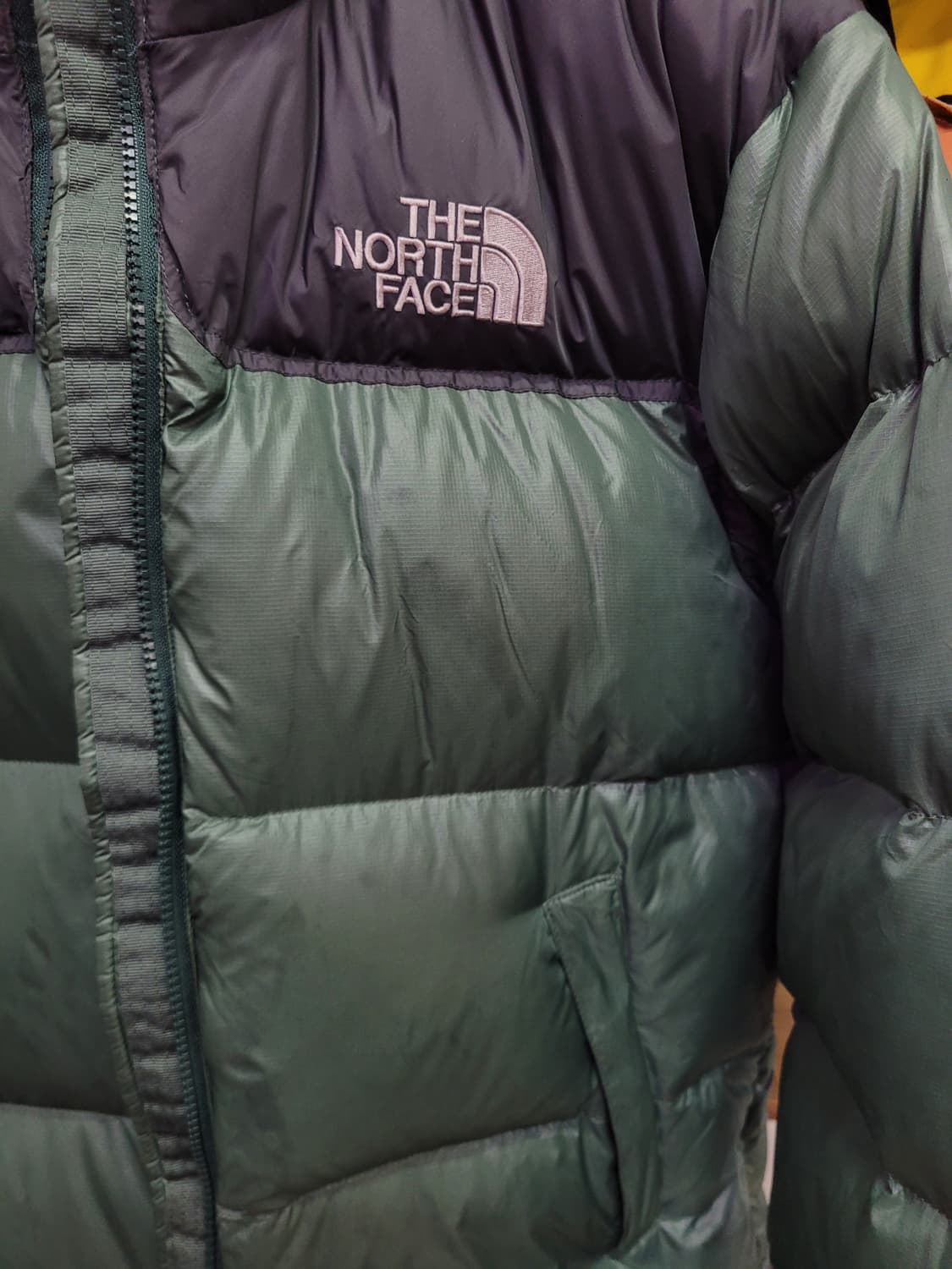 노스페이스 700 눕시 패딩 그린/블랙 상품이미지6