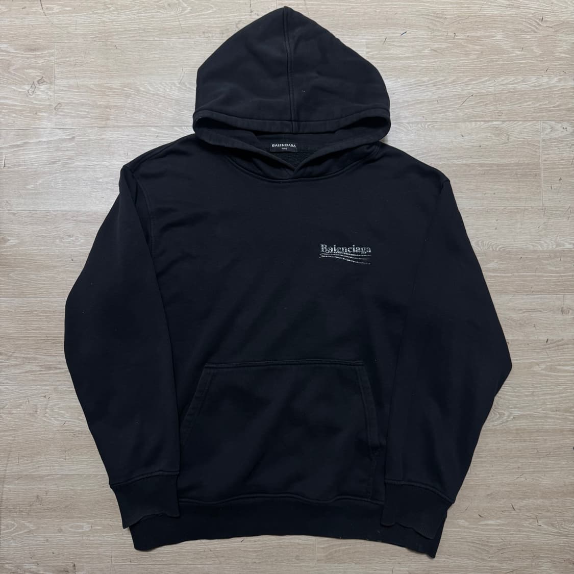 발렌시아가 웨이브로고 후드티 상품이미지1