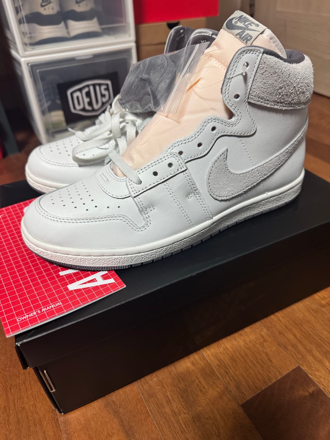 정품새제품 나이키 조던 에어쉽 서밋화이트 280mm 상품이미지1