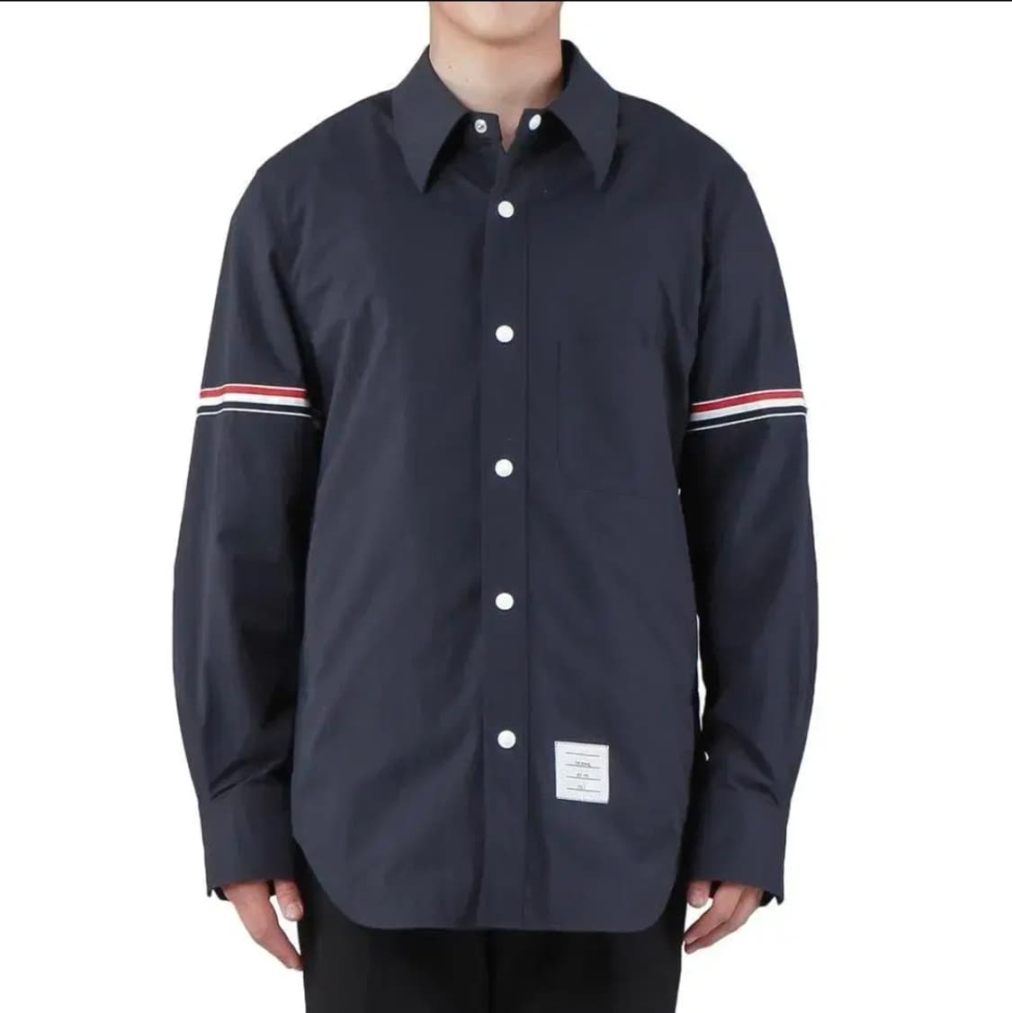 톰브라운 암밴딩 나일론 셔츠 자켓 네이비 3 상품이미지2