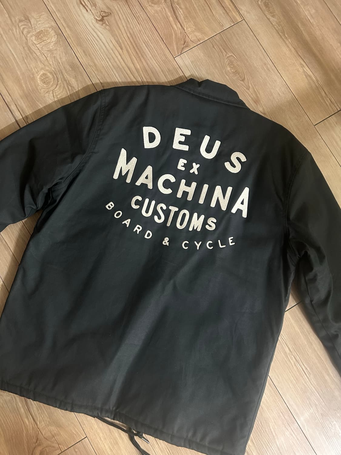 데우스 엑스 마키나 워크샵 코치 자켓 블랙 L 상품이미지3