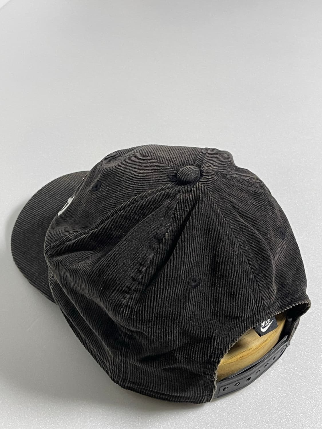 나이키 코듀로이 브라운 볼캡 상품이미지2