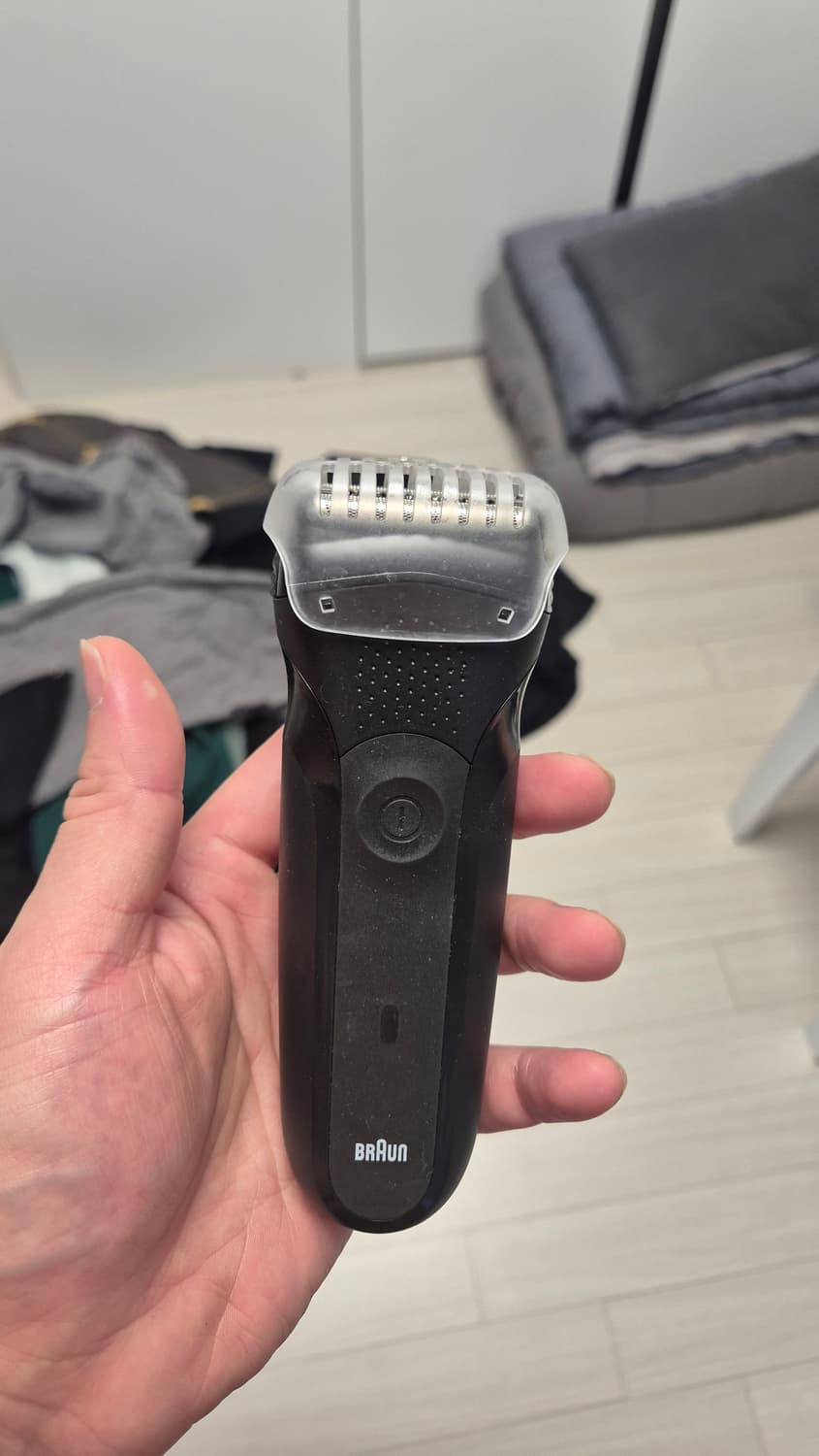 브라운 면도기 상품이미지1