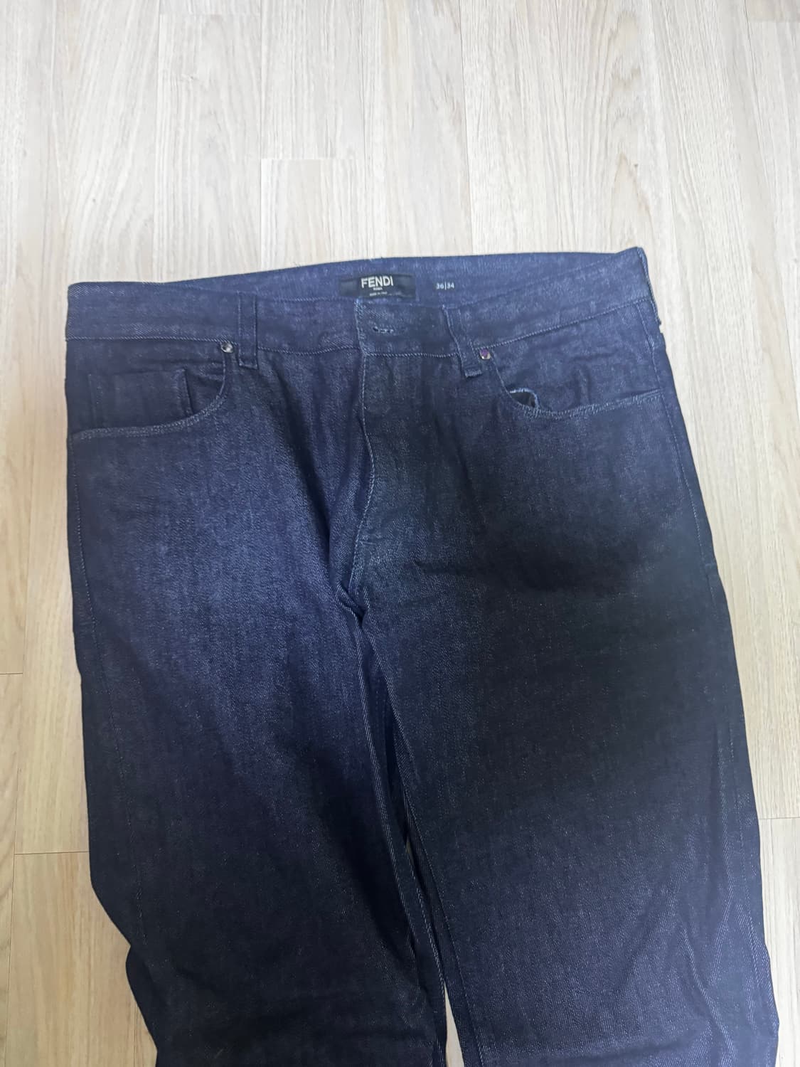 펜디 정품 청바지 36/34 거의새옷 구매가100만원대 상품이미지3