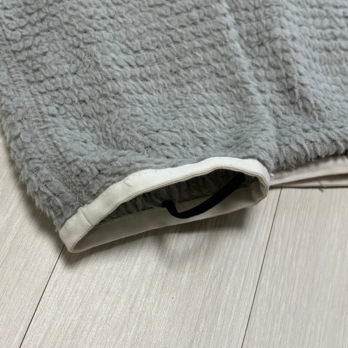 제로그램 폴라텍 알파 120 후드 라이트그레이 상품이미지3