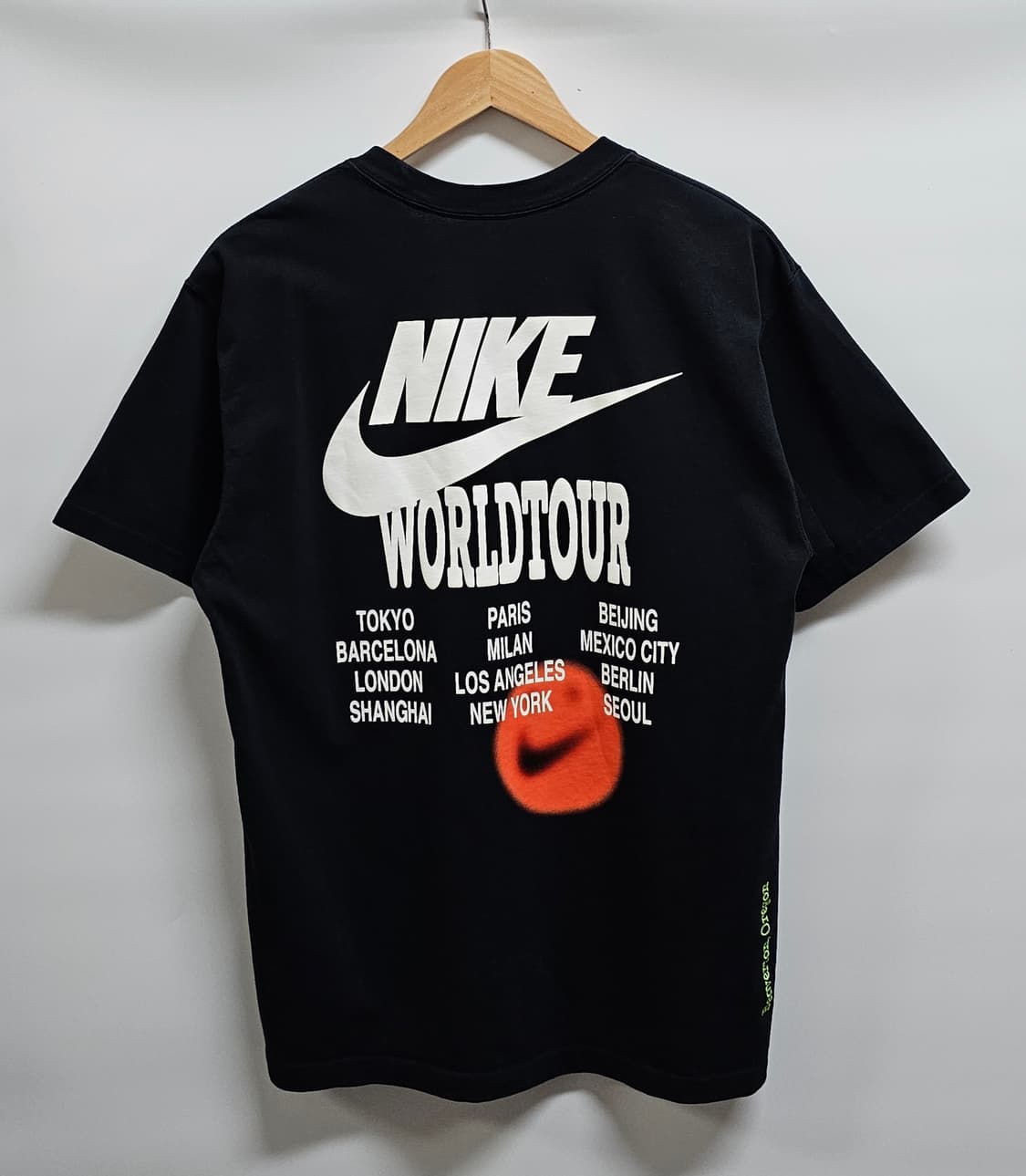 나이키 월드투어 반팔티셔츠 M 상품이미지2