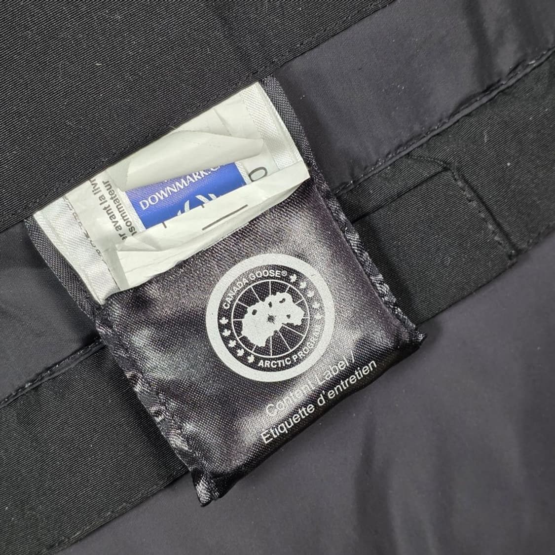 VETEMENTS X 캐나다구스 17FW 오버사이즈 파카 블랙 M 상품이미지8