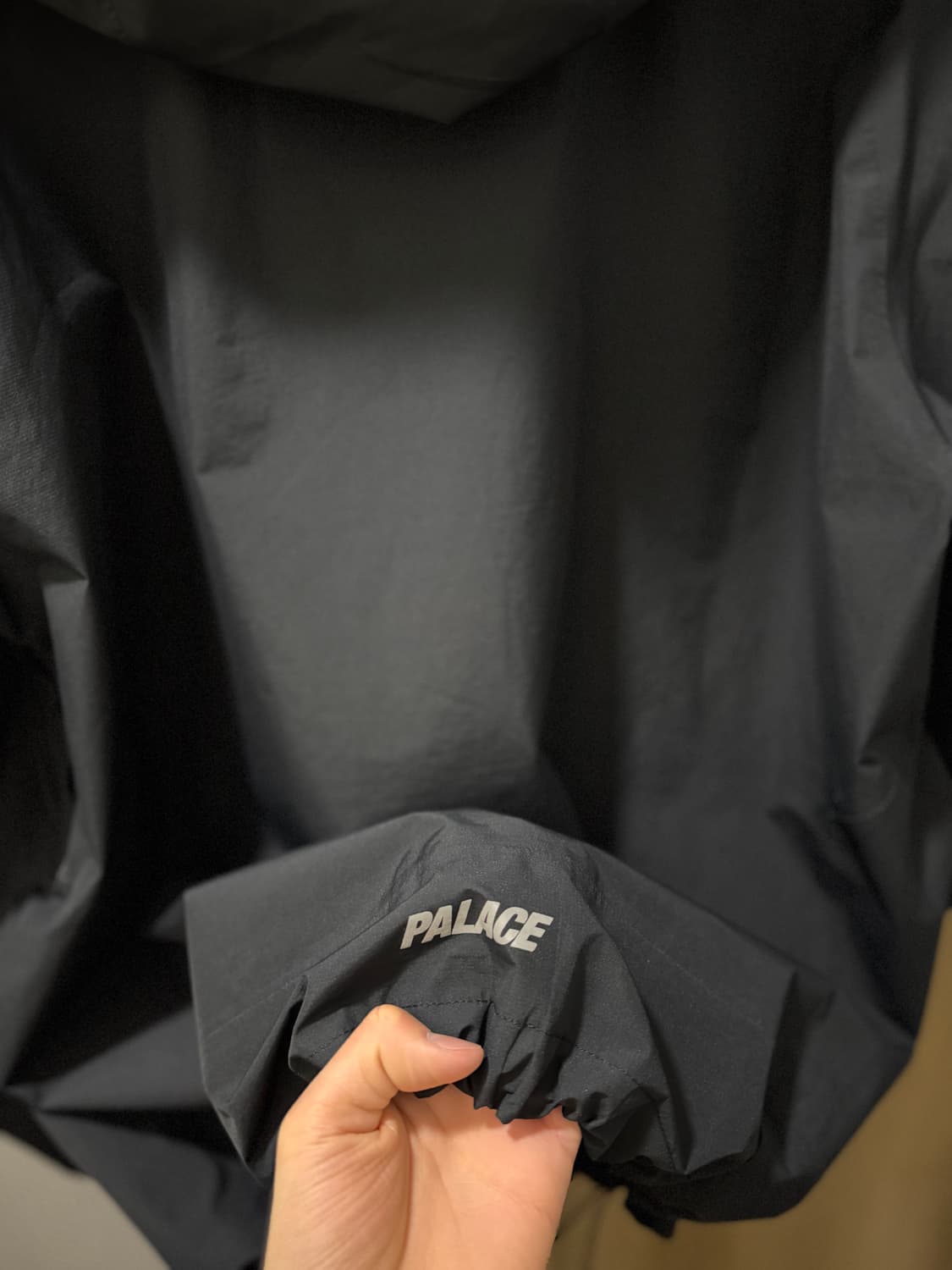 팔라스 x 고어텍스 [새상품급.정품](시세 85만) 바람막이 쉘 L()  상품이미지8