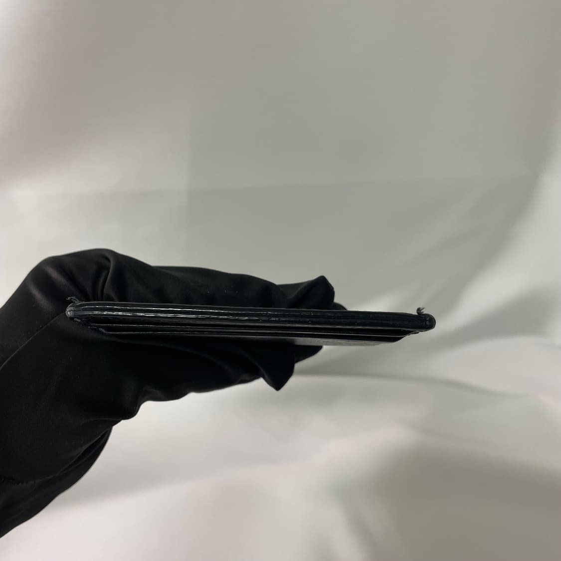 구찌 블랙 GG 꿀벌 카드지갑 A급 단품 상품이미지6