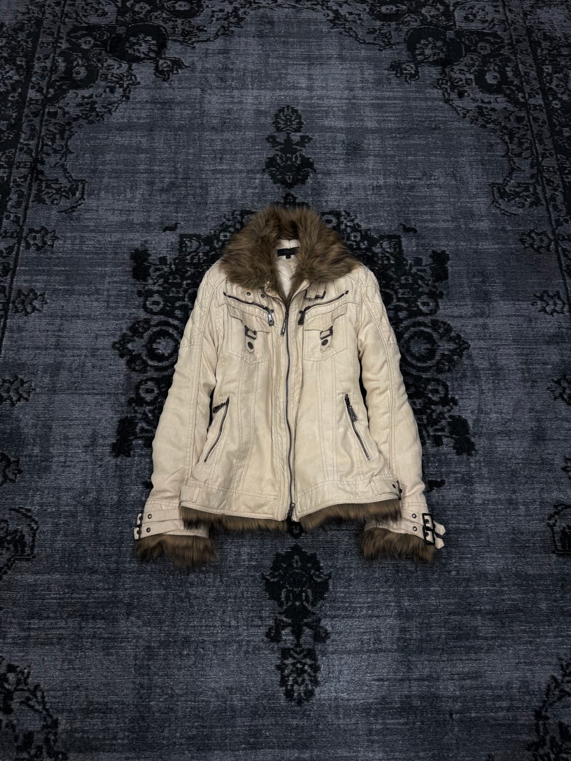 In the attic 00s trimming fur jacket 상품이미지1