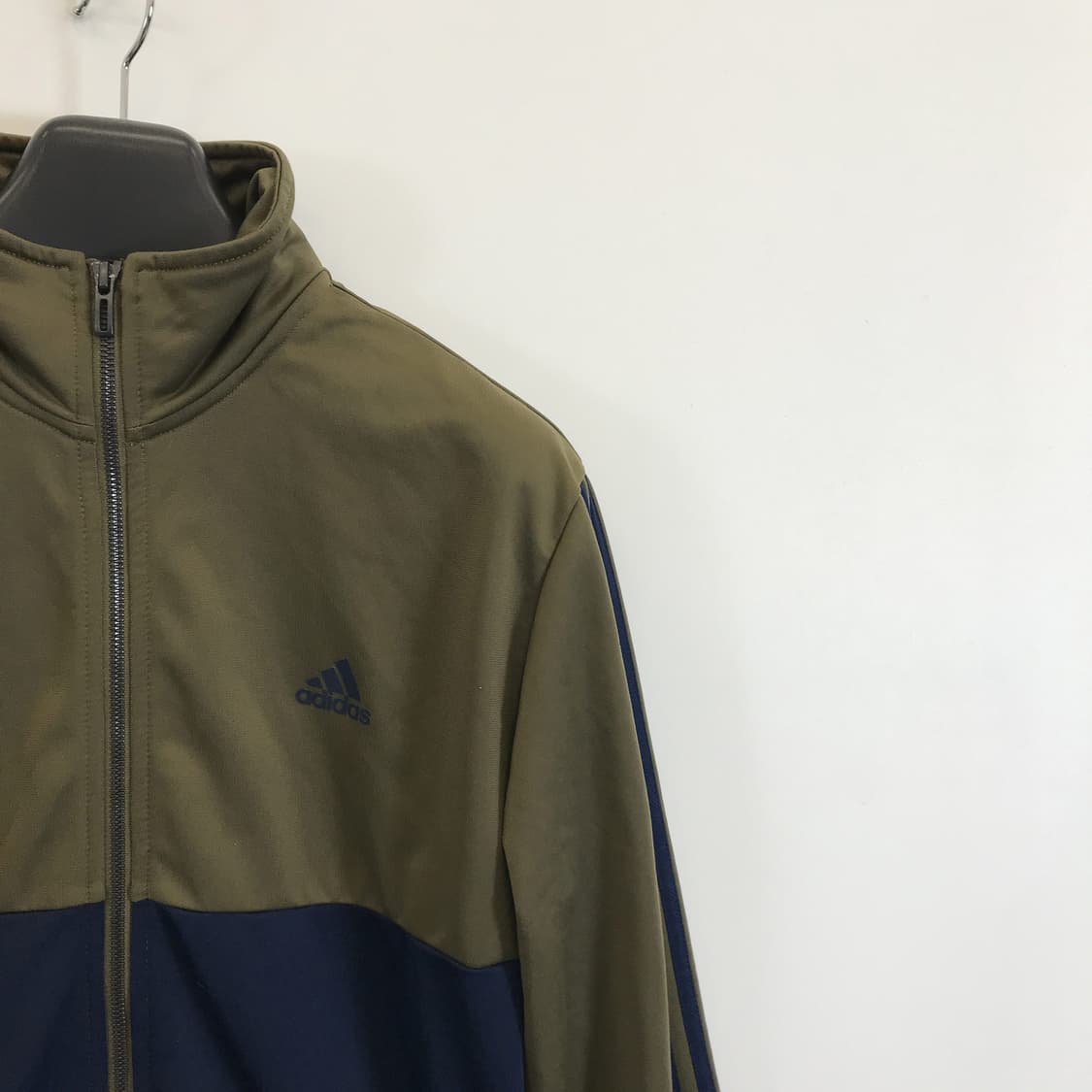 아디다스 3S 카키네이비 트랙탑 [105] 상품이미지2