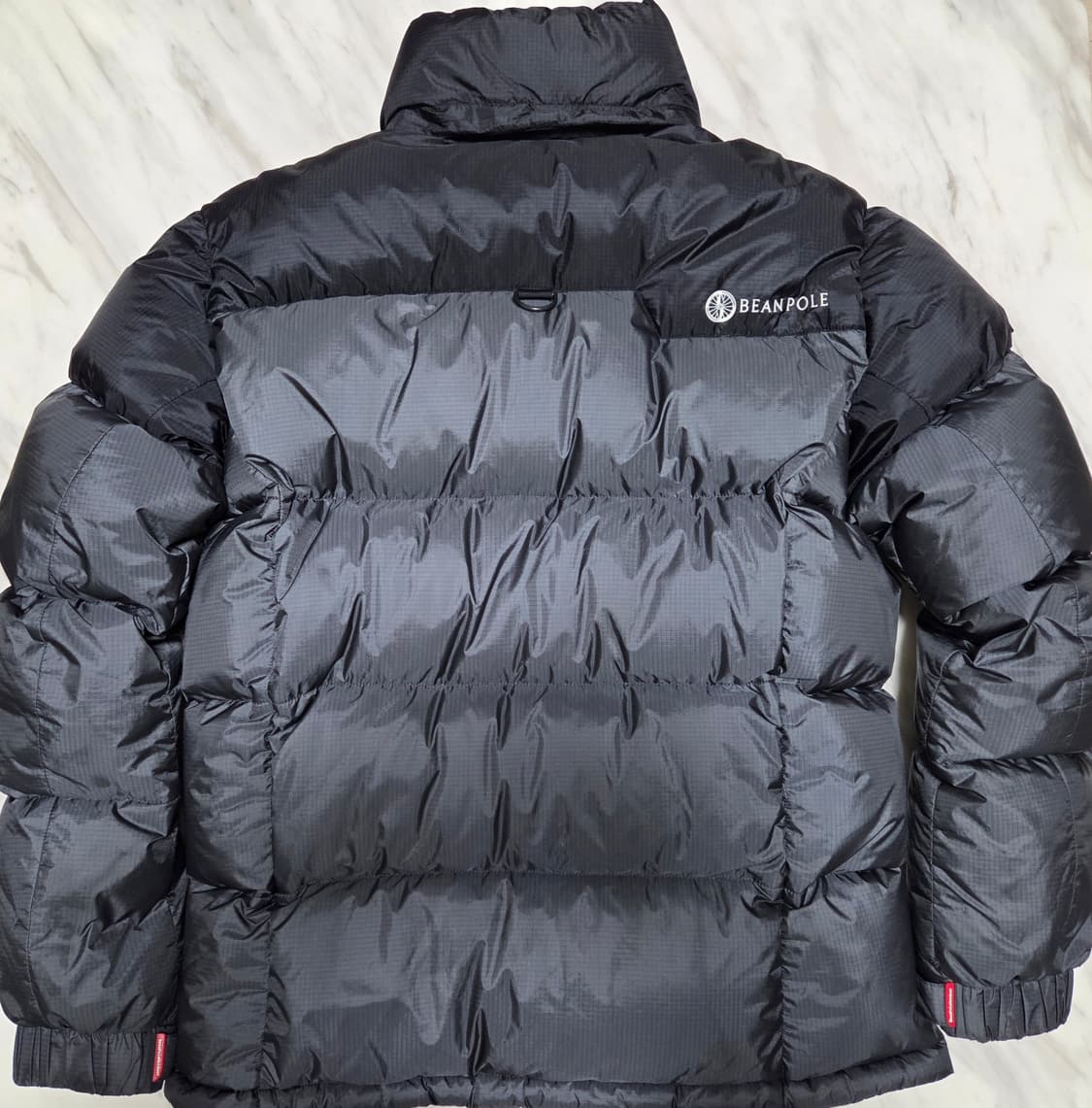 빈폴 아웃도어 다운 패딩 상품이미지2