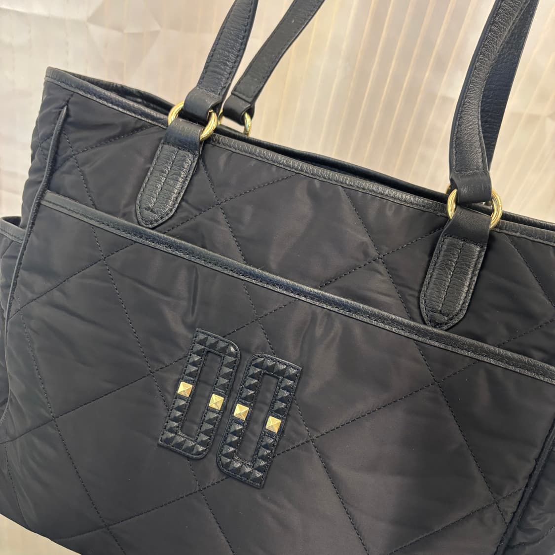  닥스 나일론 퀄팅 숄더백 상품이미지2