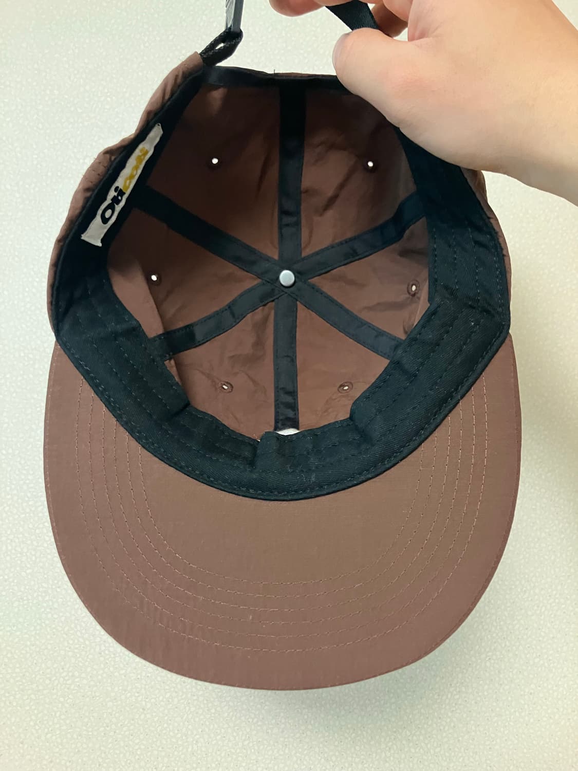 오티코티 아디코티 굿즈 6패널캡 나일론캡 모자 브라운 상품이미지3