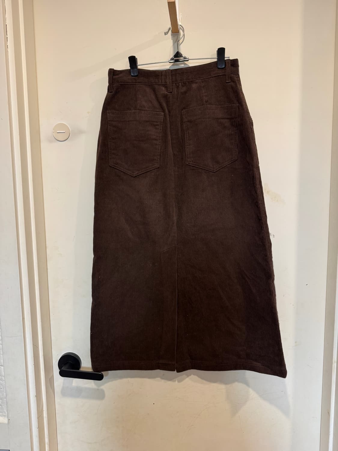 파사드패턴 퍼티그 코듀로이 스커트 상품이미지5