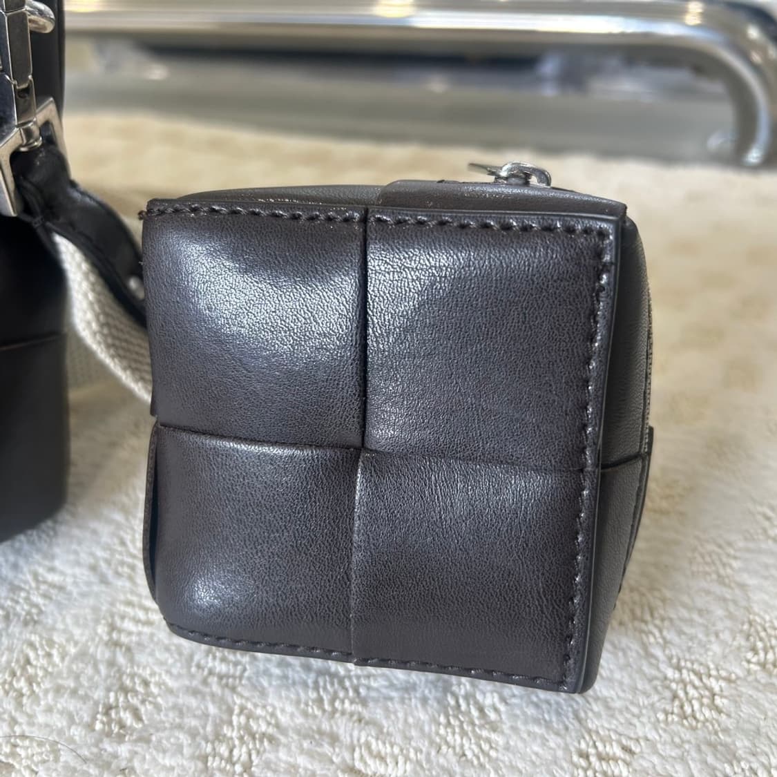 [중고/정품] 인트레치아토 위빙 카세트백 상품이미지3