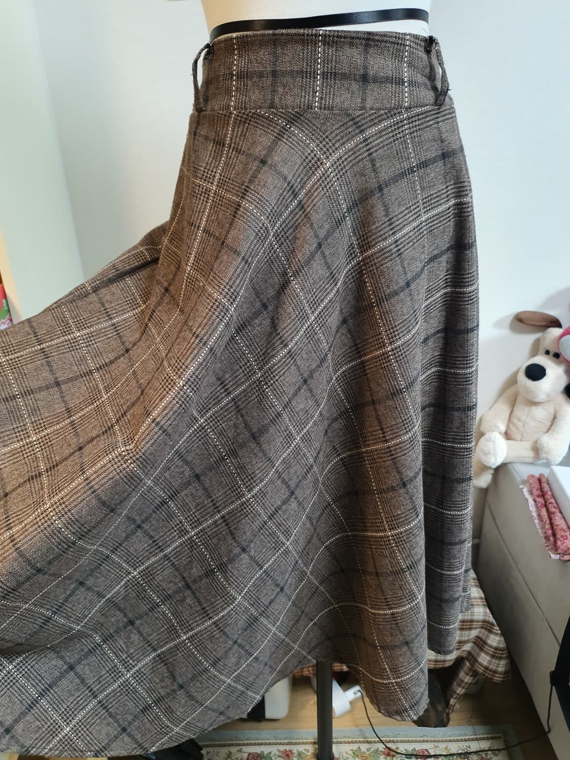 [빈티지] 브라운 체크 미디 스커트 상품이미지2