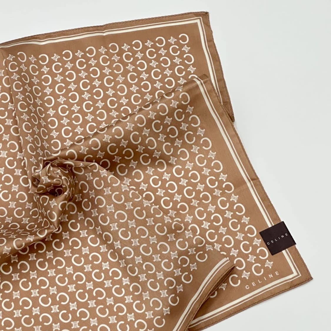 (새상품) celine / 셀린느 쁘띠스카프 손수건 상품이미지1