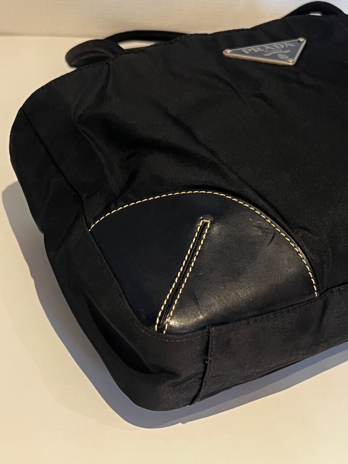 프라다 나일론 레더 스티치 숄더백 상품이미지6