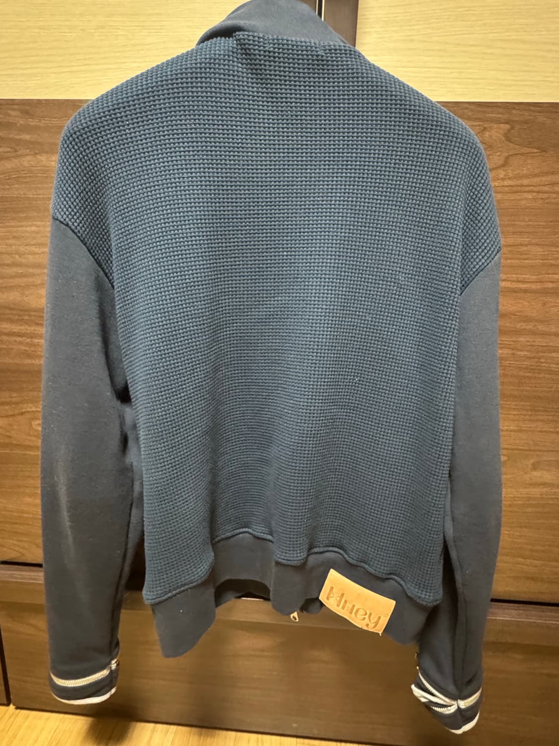 휴이 Side-Zip Neck Track Top Navy 상품이미지4
